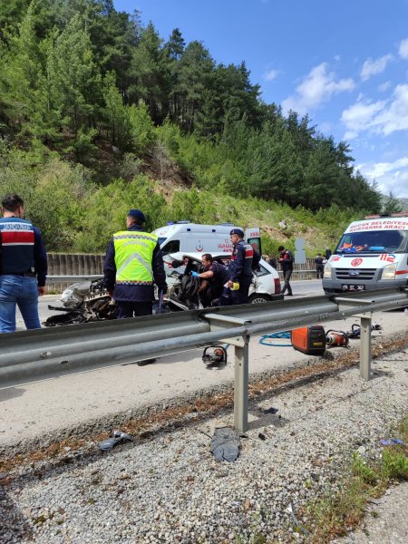 Isparta-Antalya yolunda kazada 1 ölü 