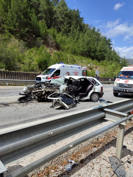 Isparta-Antalya yolunda kazada 1 ölü 