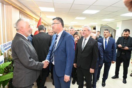 Mahallelerimizin hepsine eşit hizmet götürdük