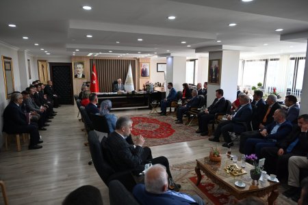 Mahallelerimizin hepsine eşit hizmet götürdük