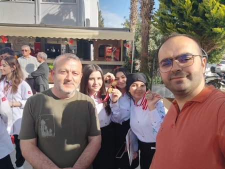 Gül Mesleki ve Teknik Anadolu Lisesinden çifte başarı