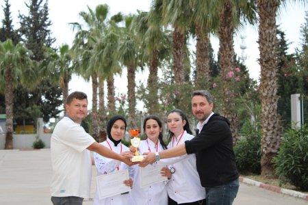 Gül Mesleki ve Teknik Anadolu Lisesinden çifte başarı