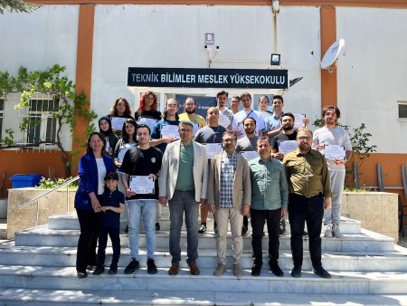 Kodla Bakalım programı tamamlandı