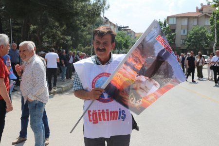 Isparta’da 1 Mayıs kutlaması