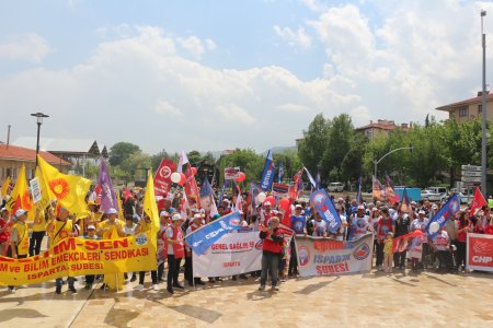 Isparta’da 1 Mayıs kutlaması