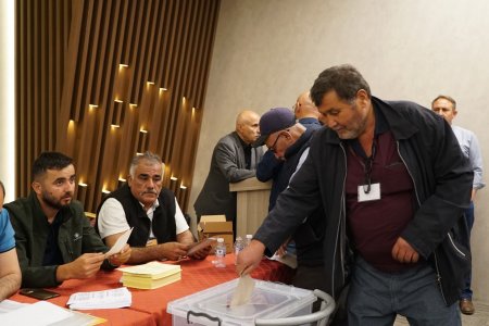 Başkan Uslu Arıcılar Birliği Olağan Kongresinde Güven Tazeledi