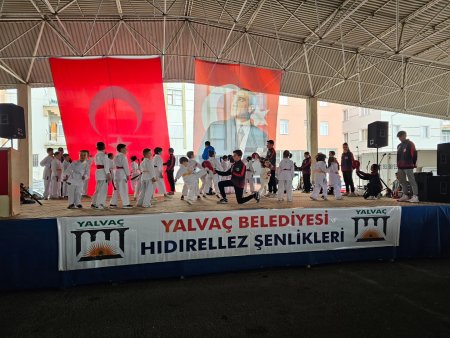 Yalvaç'ta hıdırellez coşkusu