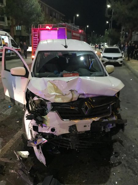 Isparta’da feci kaza 1’i ağır 5 kişi yaralandı