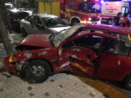 Isparta’da feci kaza 1’i ağır 5 kişi yaralandı
