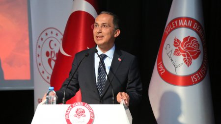 Bakan Yardımcısı Dr. Enes Eminoğlu SDÜ’nün Konuğu Oldu