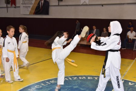 Eğirdir’de Taekwondoda kuşak terfi heyecanı