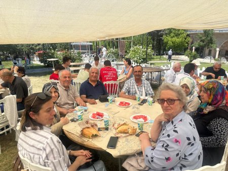 Futbol hakemleri kapanışı Gökçay'da yaptı