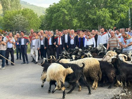 4 asırlık gelenek gelecek nesillere aktarılıyor