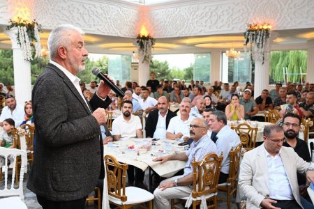 Başdeğirmen esnaf temsilcileriyle buluştu