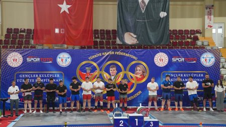 Gençler Kulüpler Türkiye Halter Şampiyonası sona erdi