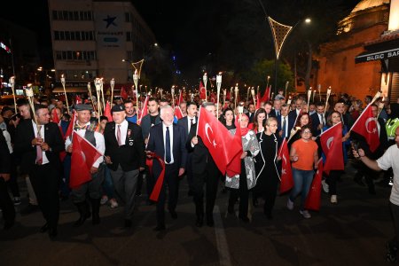 Zafer coşkusu Fahriye Kuru konseriyle yaşandı