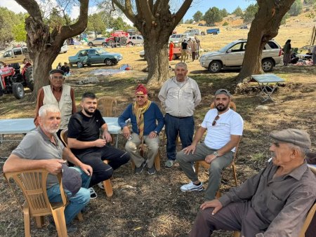 Aydoğmuş Köyü halkı yağmur duası yaptı