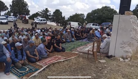 Aydoğmuş Köyü halkı yağmur duası yaptı