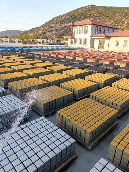 Isparta’nın sokakları renkleniyor