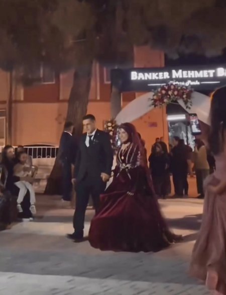 Merve ile Süleyman evlendi