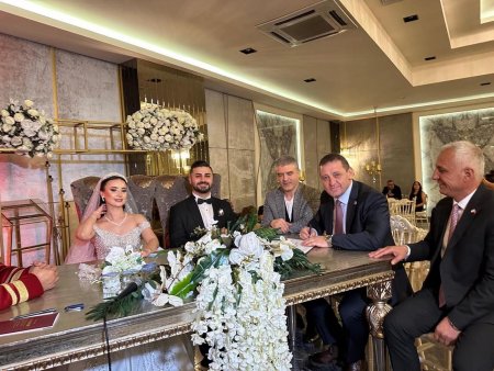 Cemal ile Merve evlendi