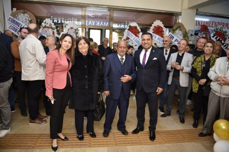 Rose Makyaj Bijuteri açıldı