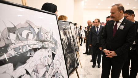 Atatürk; Saygı, minnet ve rahmetle anıldı