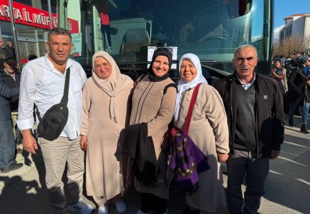 Isparta'da 270 umre yolcusu dualarla uğurlandı 