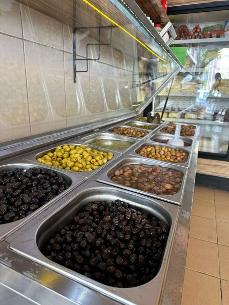 Meriçbey Jersey Süt Ürünleri Senirkent ve Uluborlu’da hizmetinizde