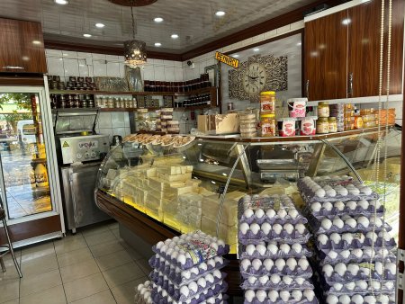 Meriçbey Jersey Süt Ürünleri Senirkent ve Uluborlu’da hizmetinizde