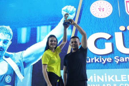 Ispartalı Minik Güreşçilerden Şampiyonada Büyük Başarı
