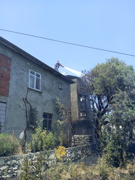 Isparta’da korkutan yangın