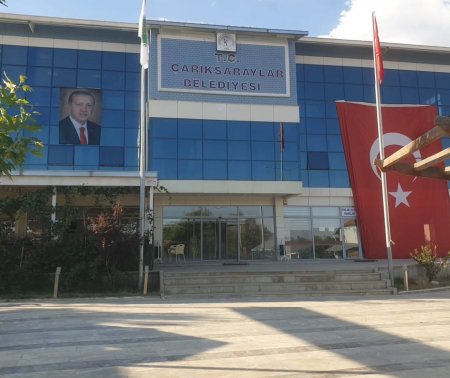AK PARTİ teşkilatları ve belediyeleri Türk Bayraklarıyla donatıldı