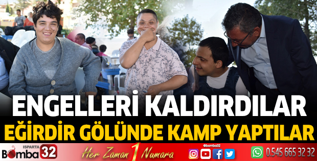  Eğirdir Gölünde kamp yaptılar
