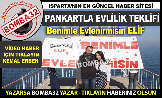 PANKARTLA EVLİLİK TEKLİFİ