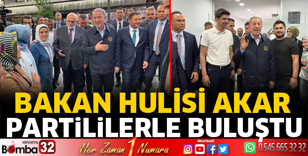 Bakan Akar, partisini ziyaret etti