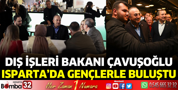Bakan Çavuşoğlu gençlerle buluştu