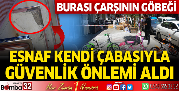 Balkondan kopan parçalar panik yaşattı