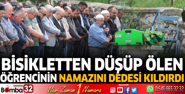 Bisikletten düşüp ölen öğrencinin namazını dedesi kıldırdı