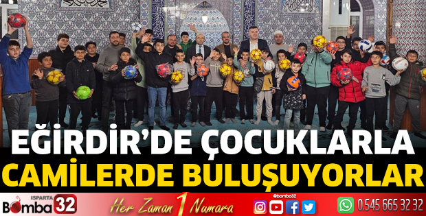 Eğirdir’de camilerde buluşuyorlar
