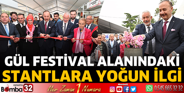 Festival alanındaki stantlara yoğun ilgi