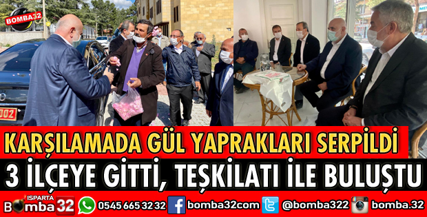 GÜLLERLE KARŞILANDI