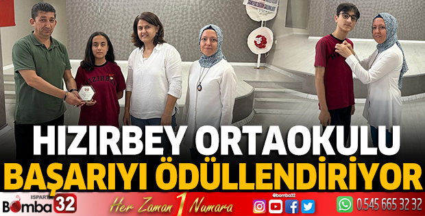 Hızırbey Ortaokulu başarıyı ödüllendiriyor