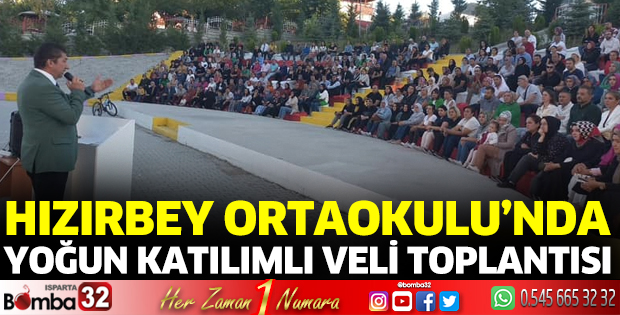 Hızırbey Ortaokulu’nda veli toplantısı yapıldı