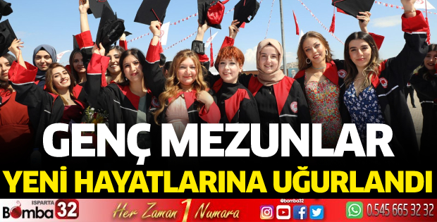 İİBF Genç Mezunlarını Yeni Hayatlarına Uğurladı