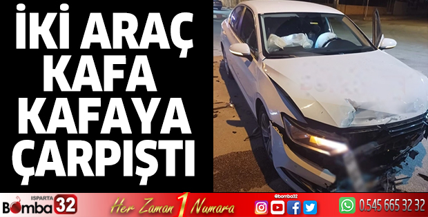 İki otomobil çarpıştı