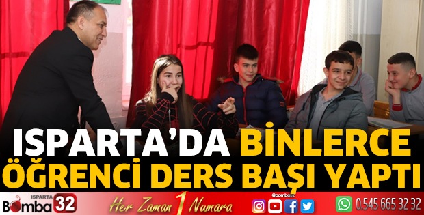 Isparta'da binlerce öğrenci ders öğrenci ders başı yaptı