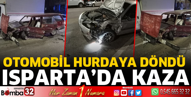 Isparta'da otomobiller çarpıştı