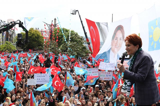 İyi Parti Genel Başkanı Meral Akşener Giresun’da Vatandaşa Seslendi