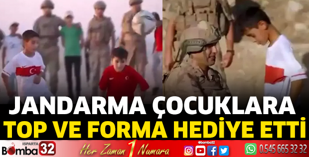 Jandarma çocuklara top ve forma hediye etti
